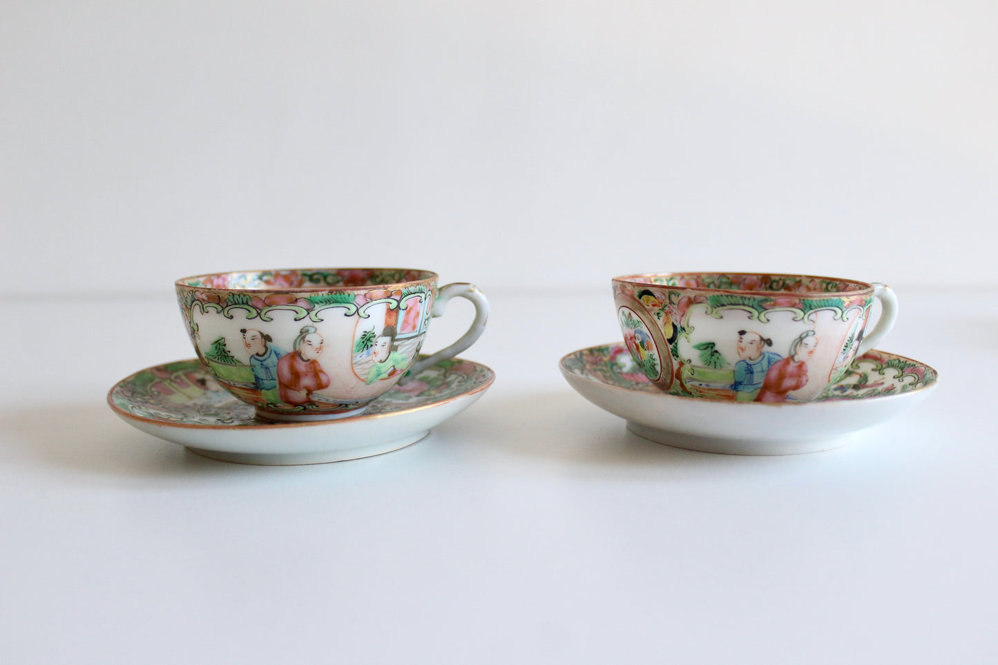 Pair of Vintage Chinese Rose Medallion Teacups & Saucers