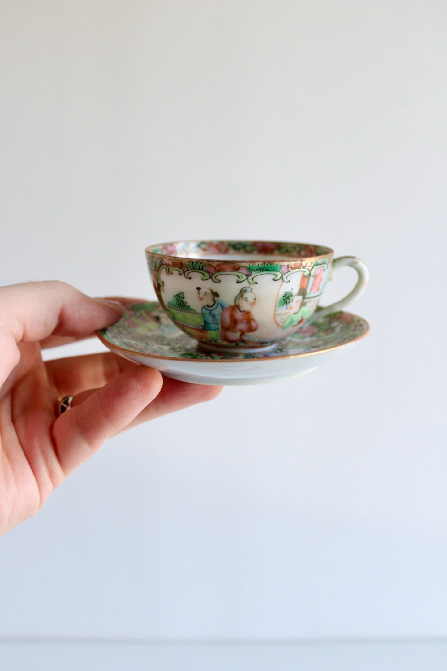 Pair of Vintage Chinese Rose Medallion Teacups & Saucers