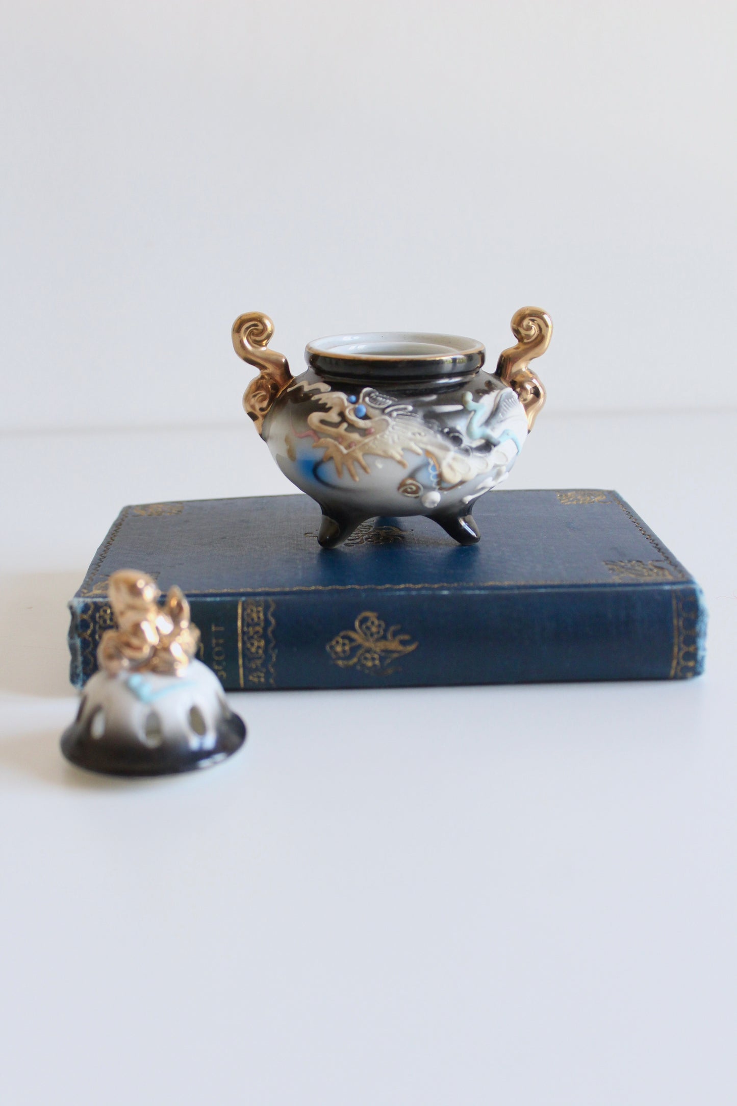Vintage Japanese Dragon Porcelain Incense Burner (Kōro) with Gilt Handles, c. 1950s–1970s
