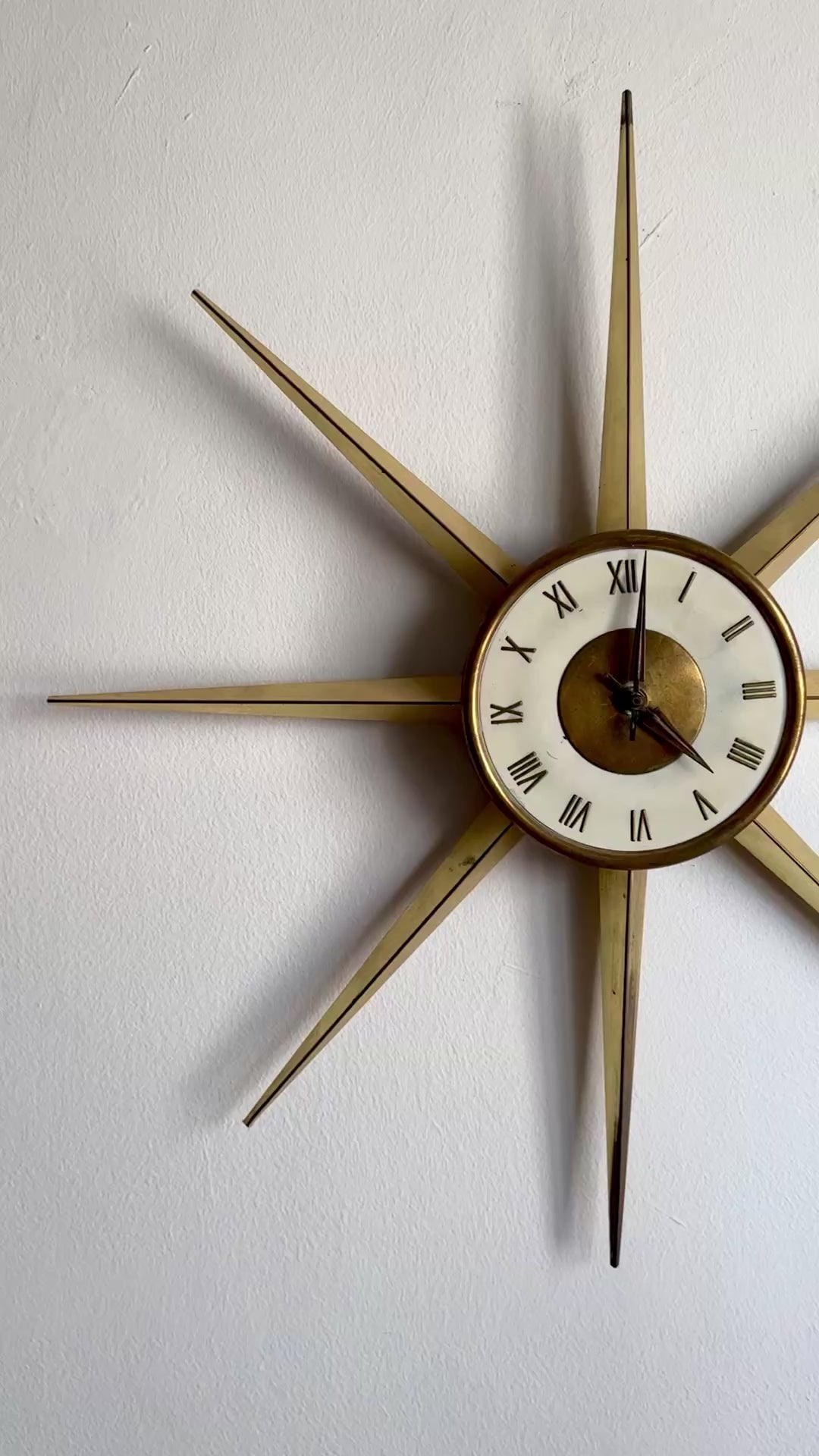 1950s Mid Century Starburst Clock – The Carpet Guy